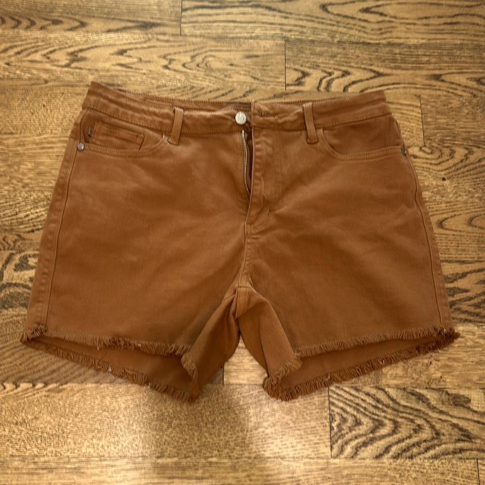 Judy blue shorts